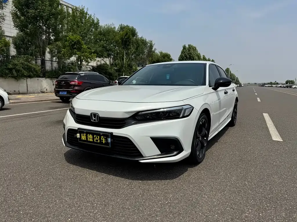 Honda Civic — фото 1