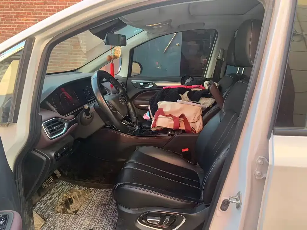 GAC Motor Trumpchi M6 2023 из CN, фото 5