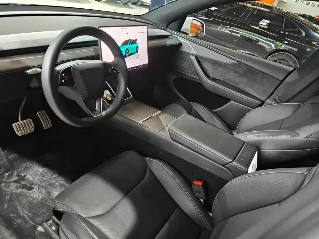 Tesla Model Y L 2025 из CN, фото 4