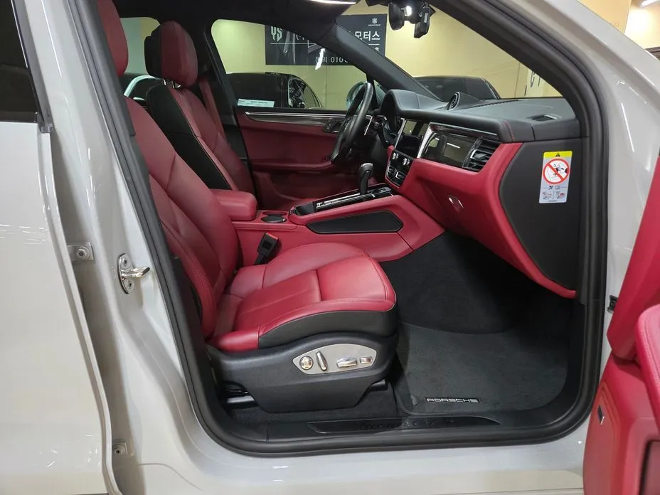 Porsche Macan 2022 из KR, фото 5
