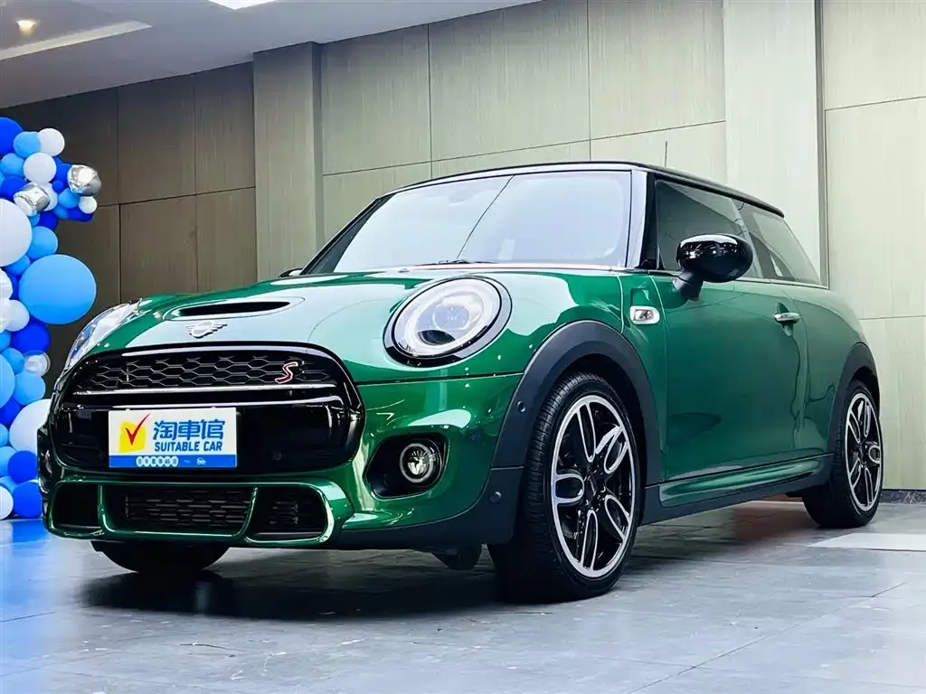 MINI Cooper (3-door) — фото 1
