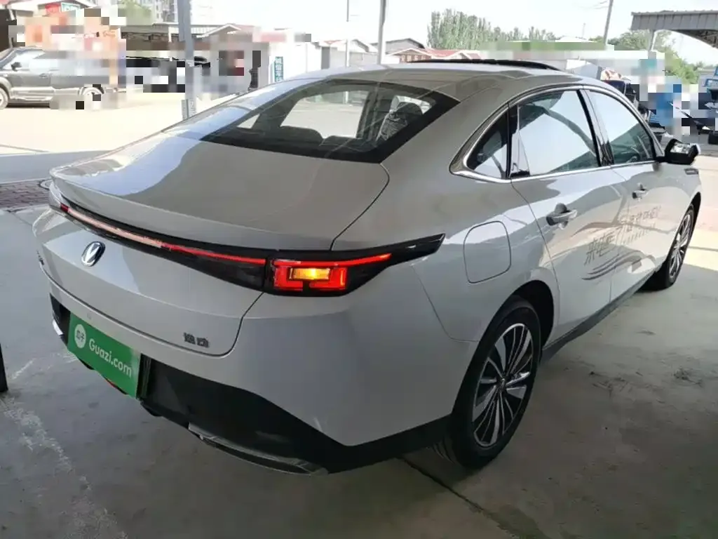 Changan Eado PHEV 2026 из CN, фото 8