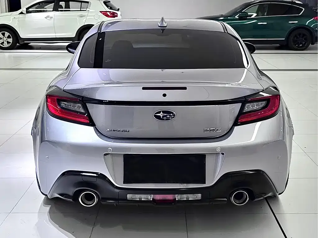 Subaru BRZ — фото 5
