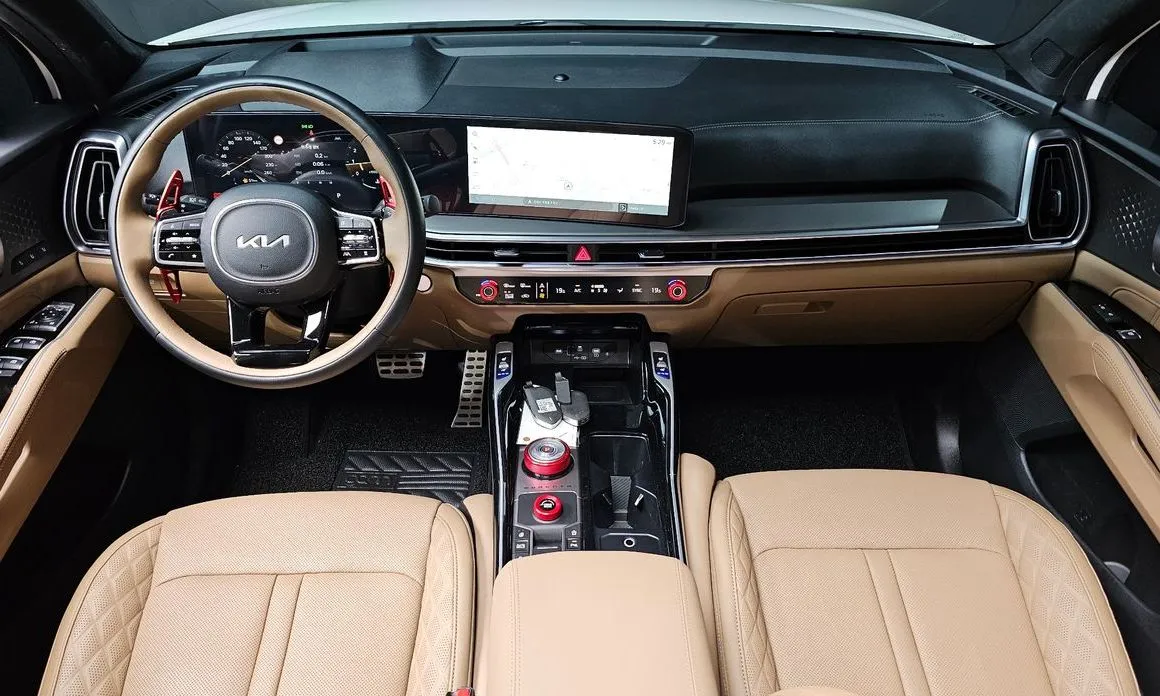 Kia Sorento — фото 9