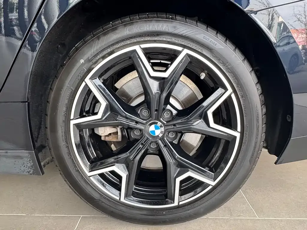 BMW i3 — фото 3