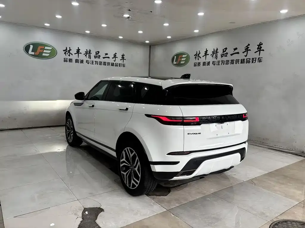 Land Rover Evoque — фото 9