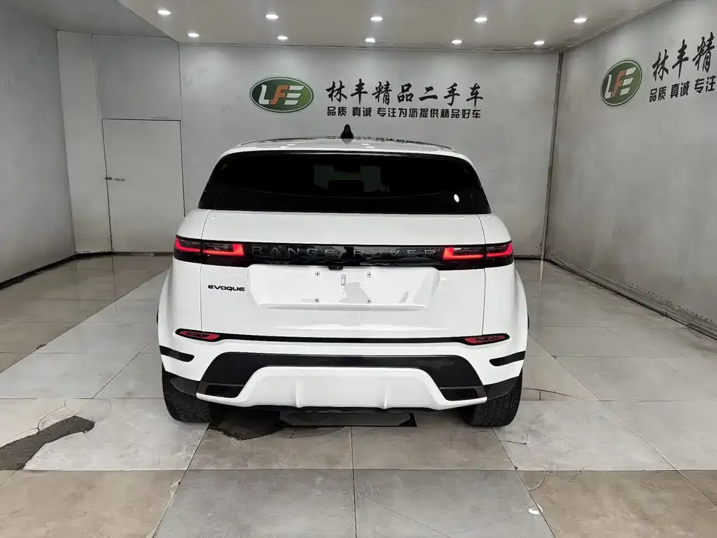 Land Rover Evoque — фото 6