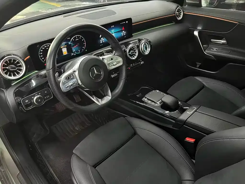 Mercedes-Benz A-Class — фото 5