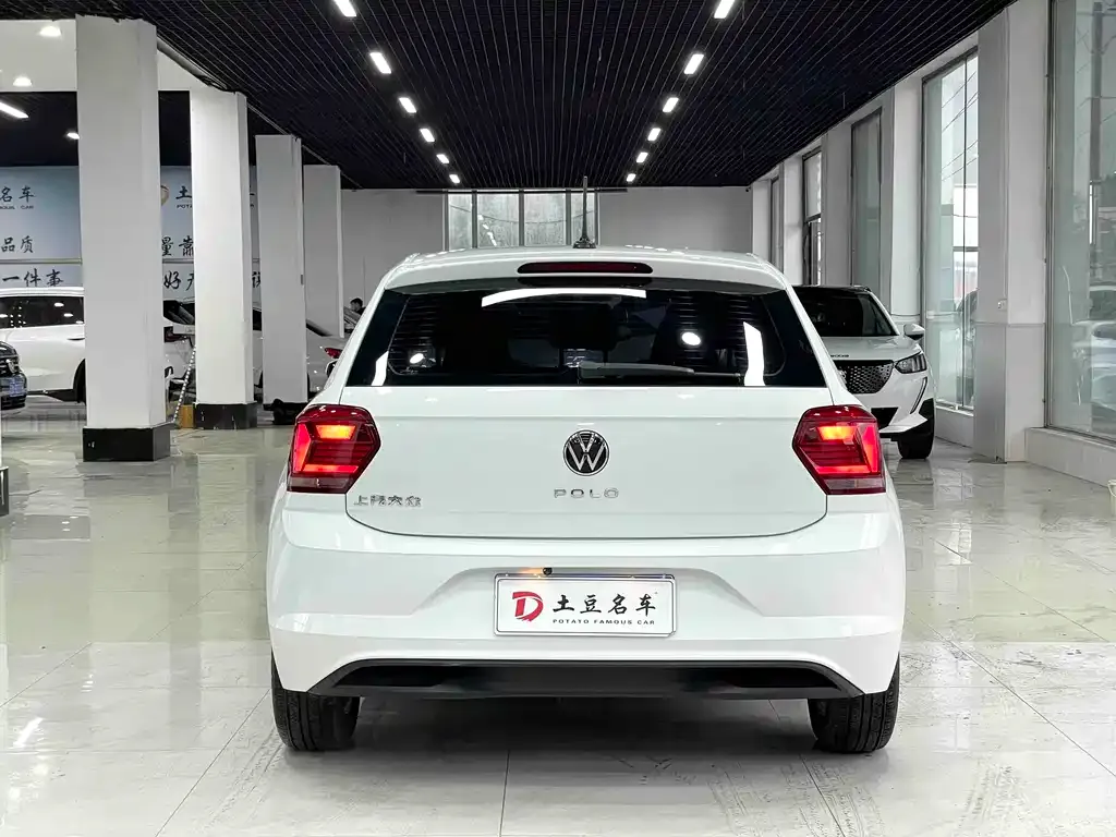 Volkswagen Polo — фото 3