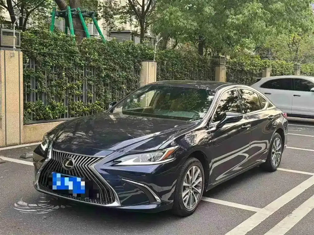 Lexus ES 2022 из CN, фото 5