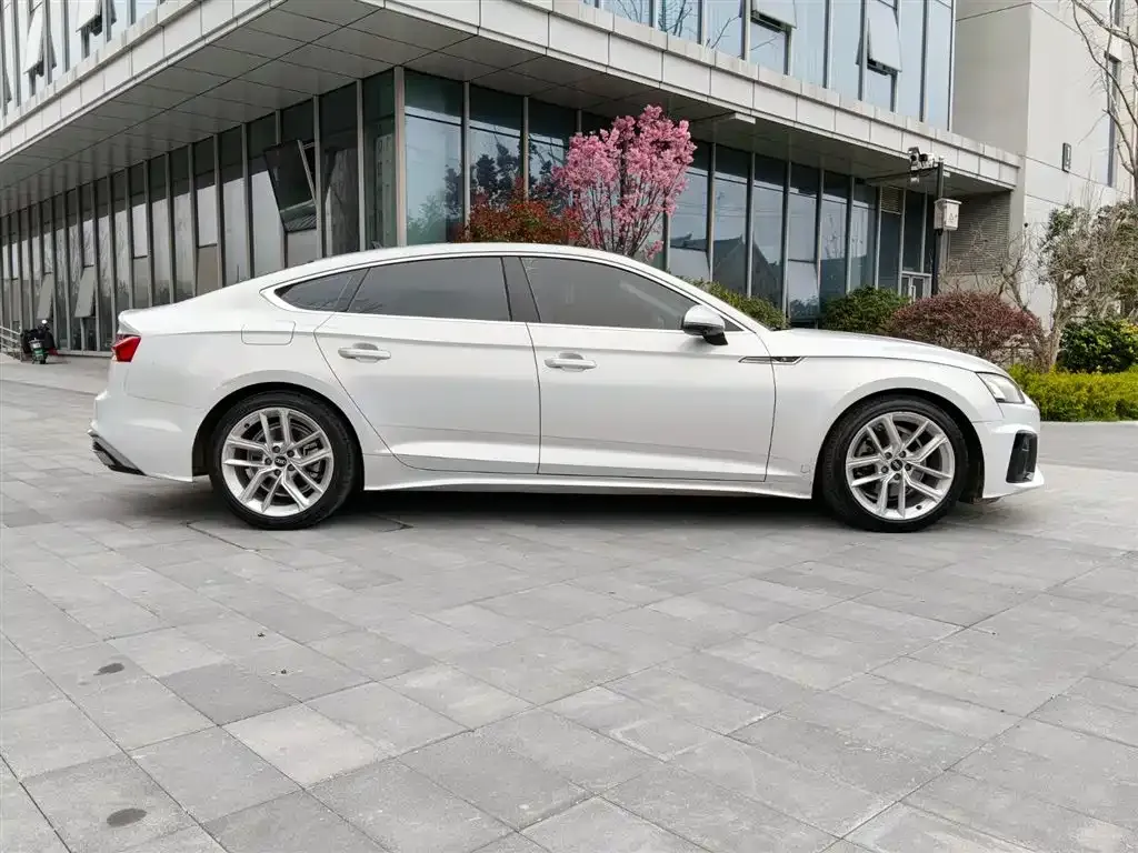 Audi A5 (Import) — фото 5