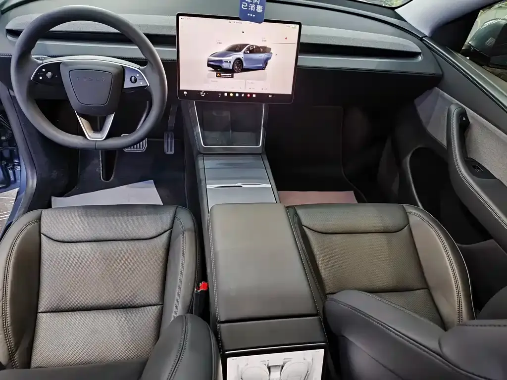 Tesla Model Y — фото 3