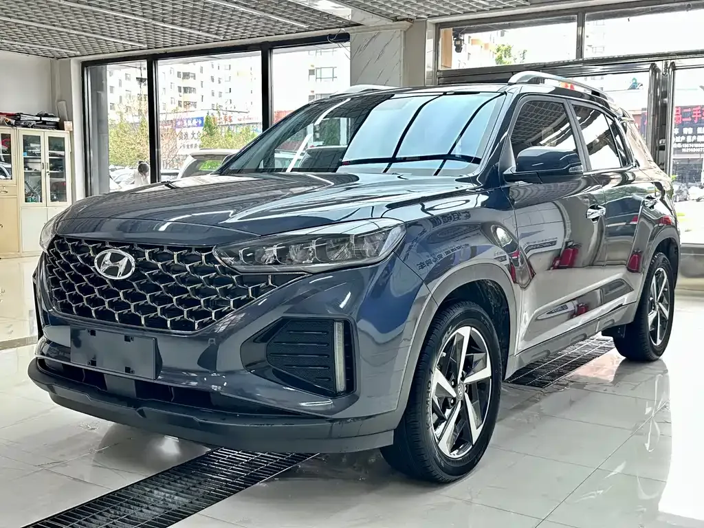 Hyundai ix35 — фото 1