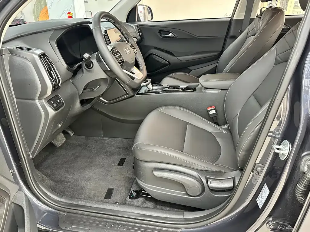 Hyundai ix35 — фото 2