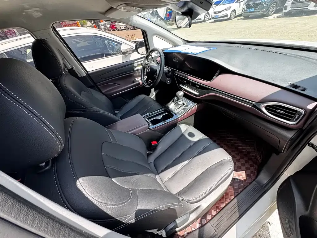 GAC Motor Trumpchi M6 2024 из CN, фото 7