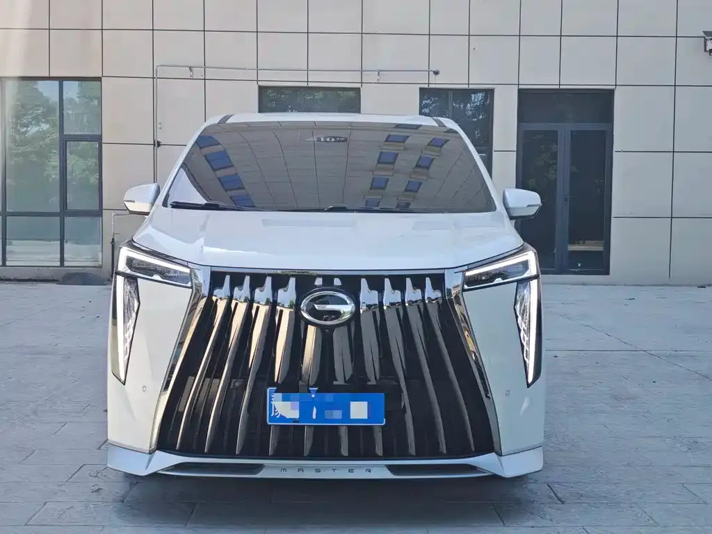 GAC Motor Trumpchi M8 — фото 3