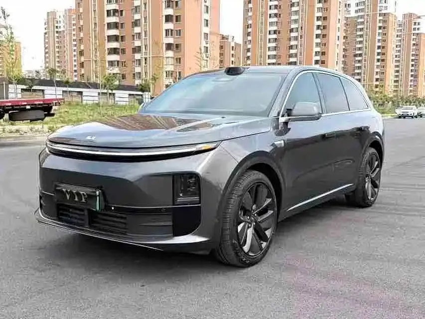 Li Auto L6