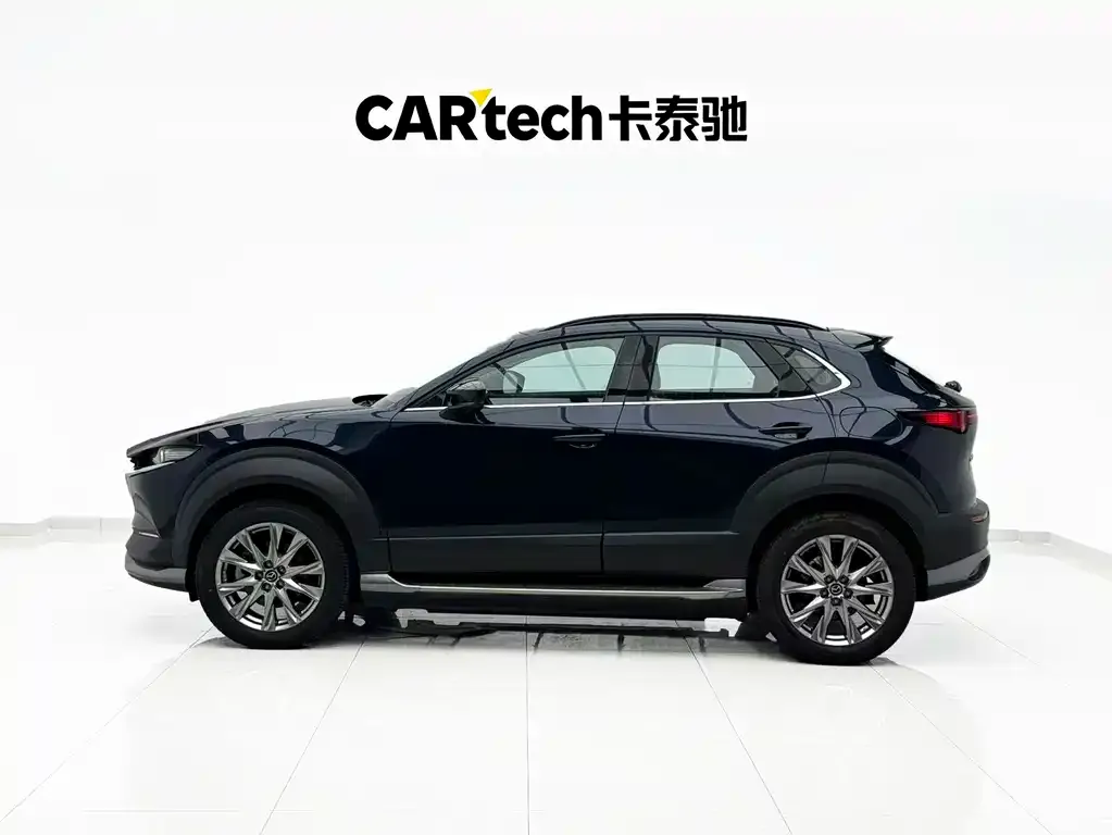 Mazda CX-30 EV 2022 из CN, фото 2