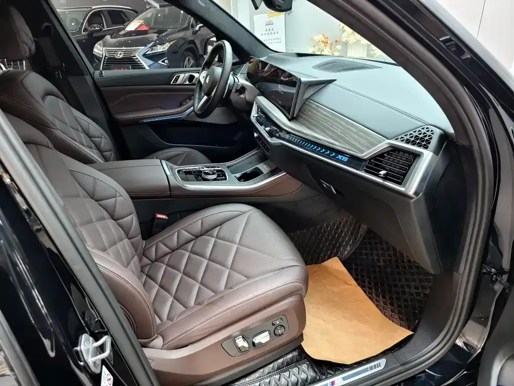BMW X5 2024 из CN, фото 9