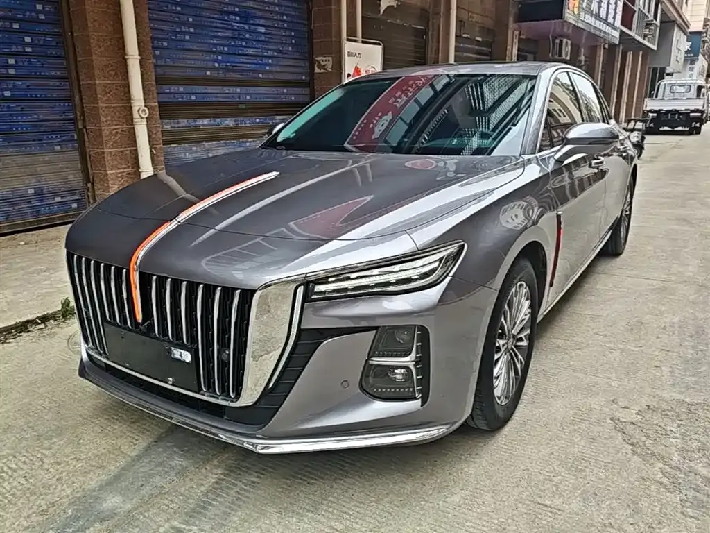 Hongqi H5 — фото 1