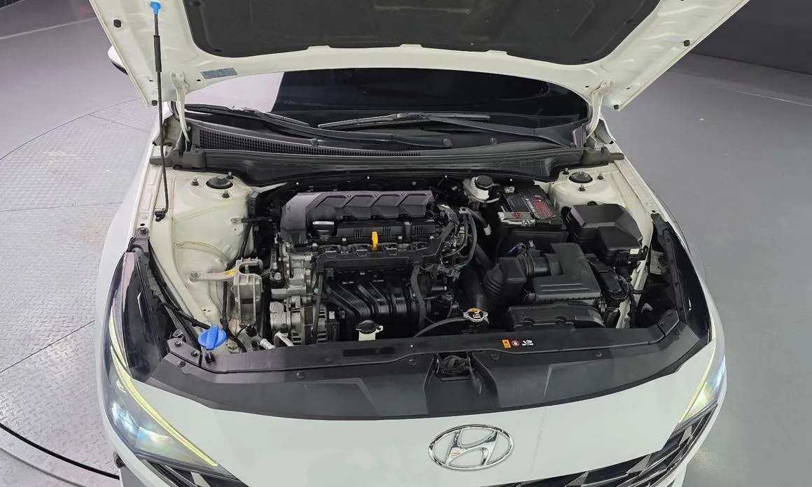 Hyundai AVANTE 2021 из KR, фото 10