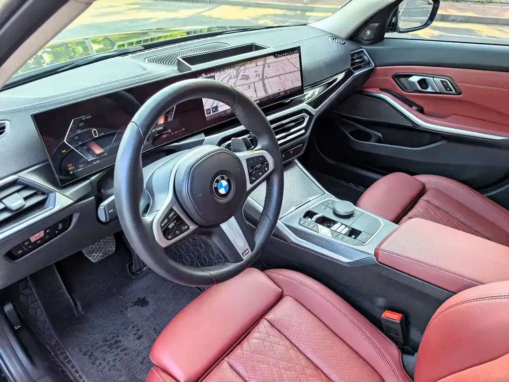 BMW 3 Series 2023 из CN, фото 9