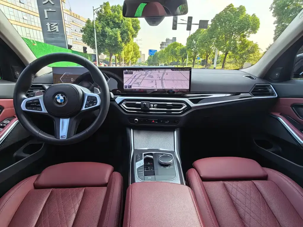 BMW 3 Series 2023 из CN, фото 8
