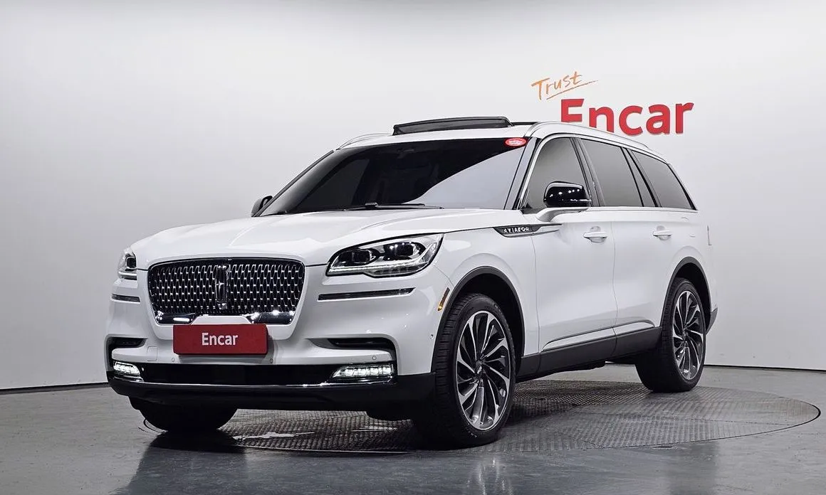 Lincoln Aviator