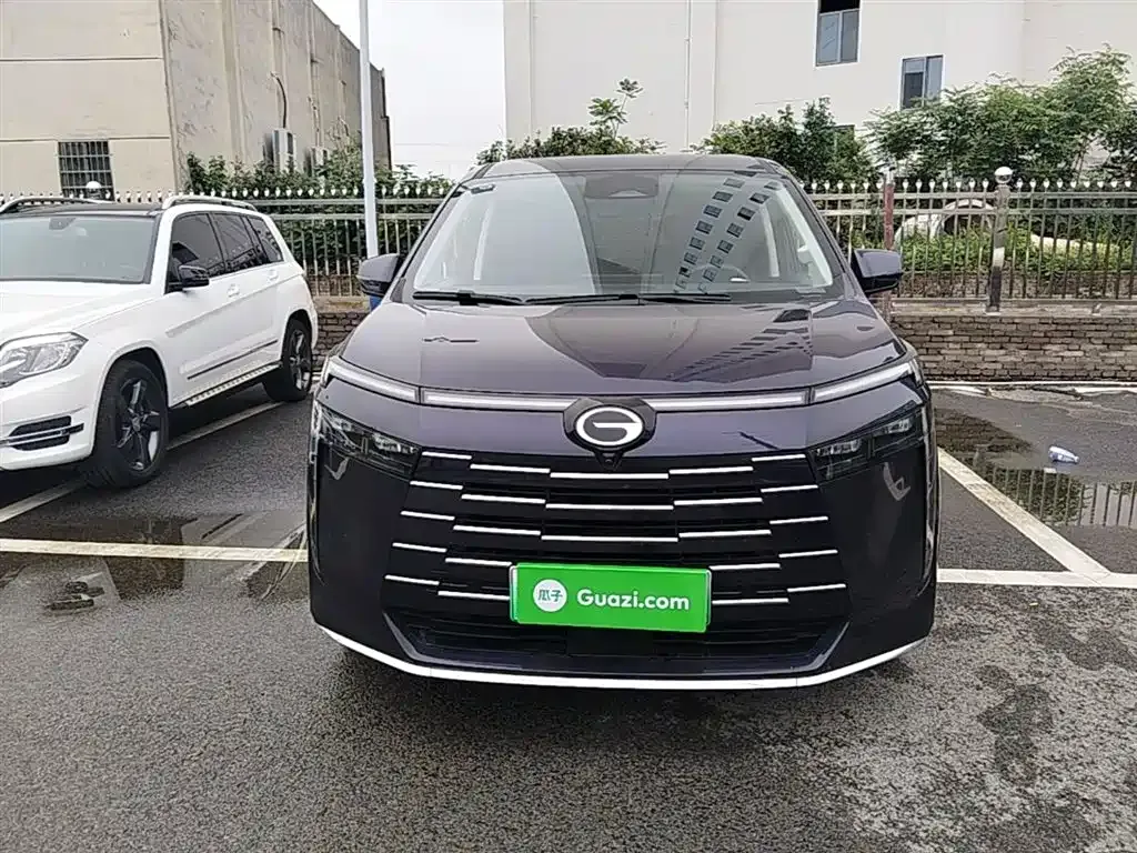 GAC Motor 传祺E8 PHEV — фото 9