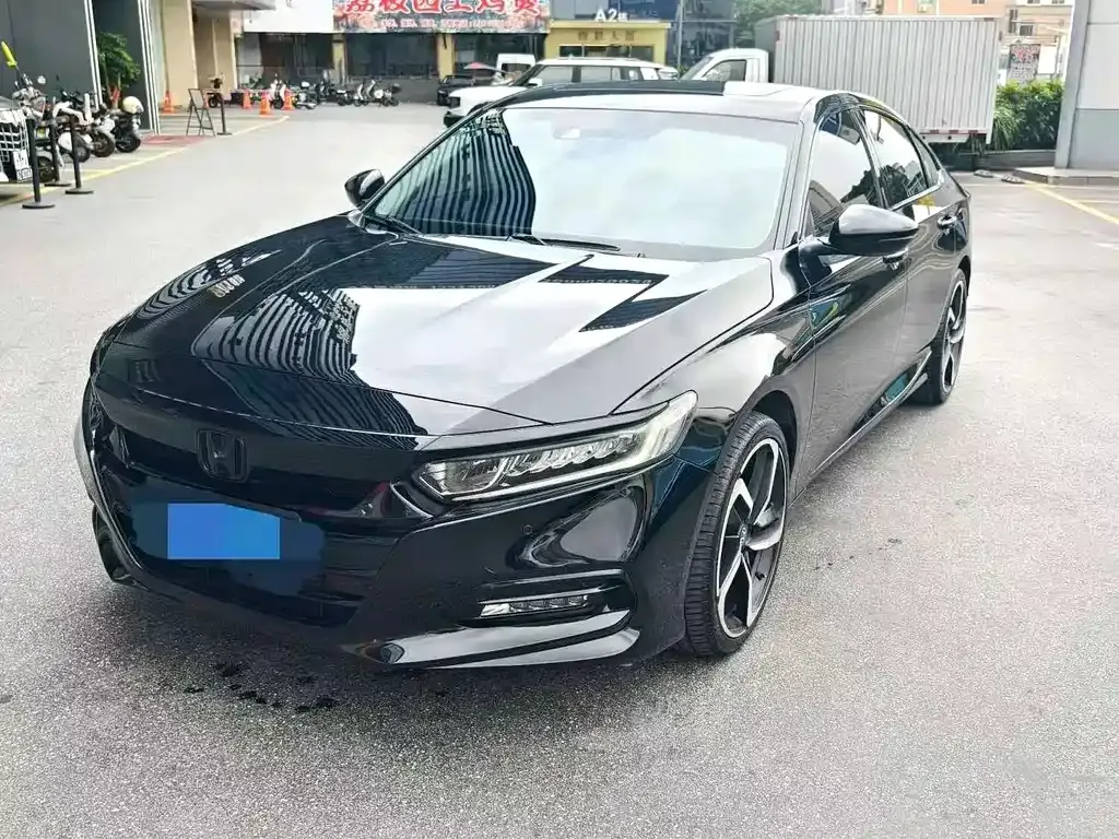 Honda Accord — фото 5