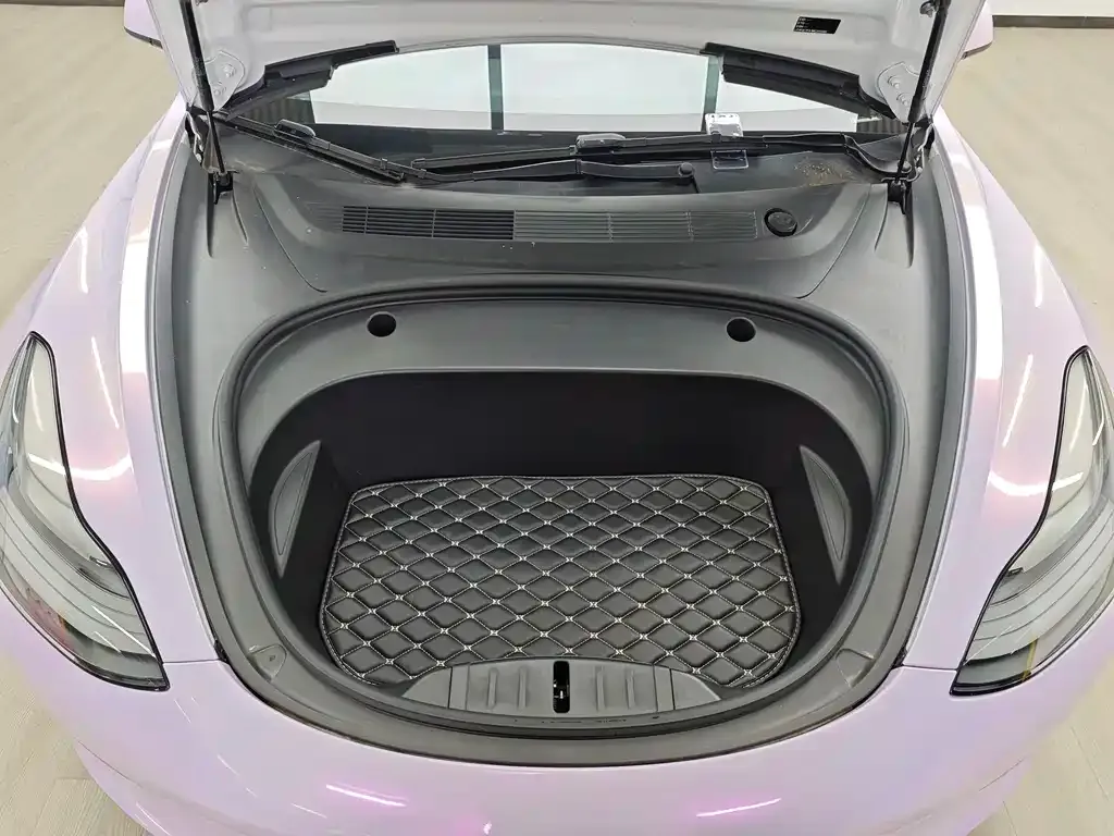 Tesla Model 3 — фото 3