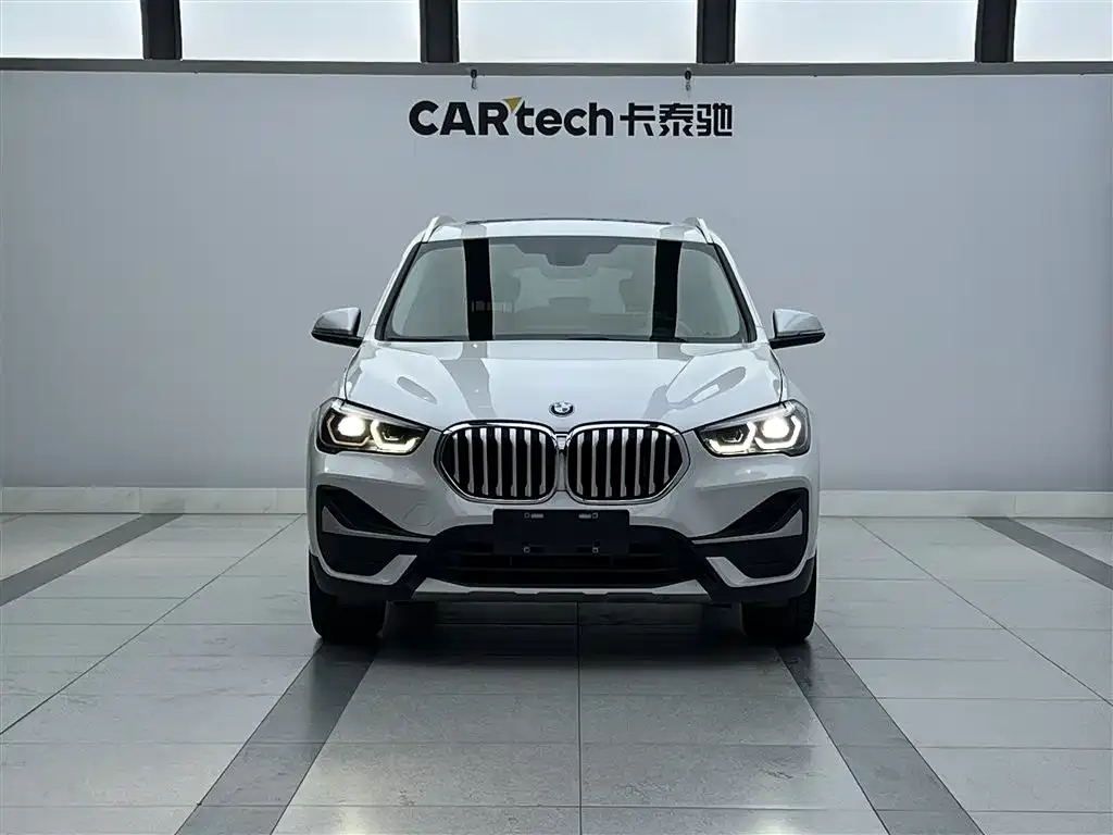 BMW X1 — фото 2