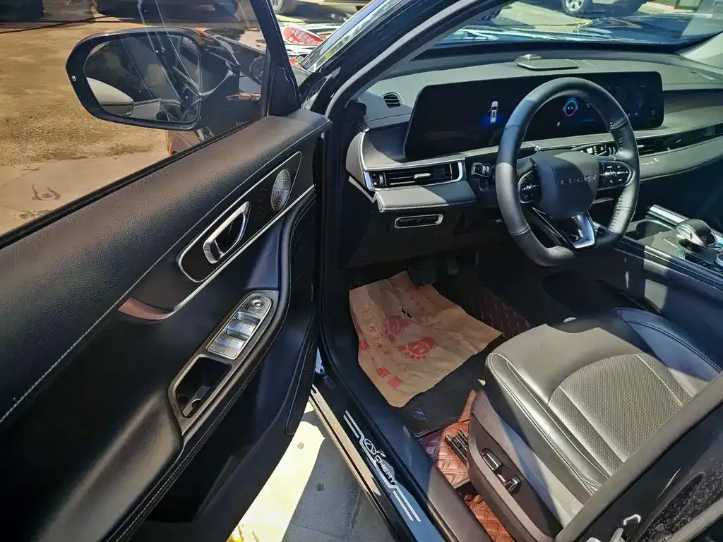 Chery Tiggo 8 PRO — фото 10