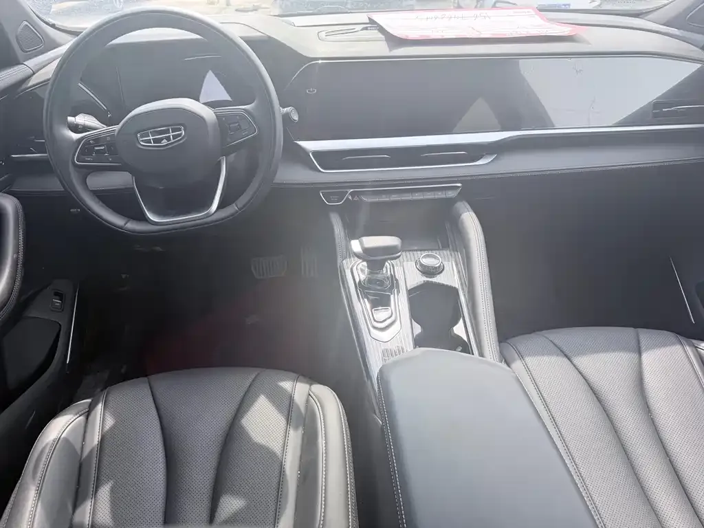 Geely Xingyue L 2024 из CN, фото 4