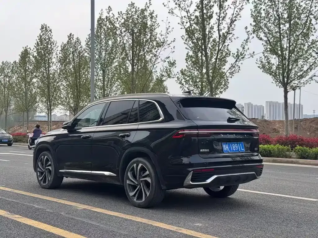 Geely Xingyue L — фото 6