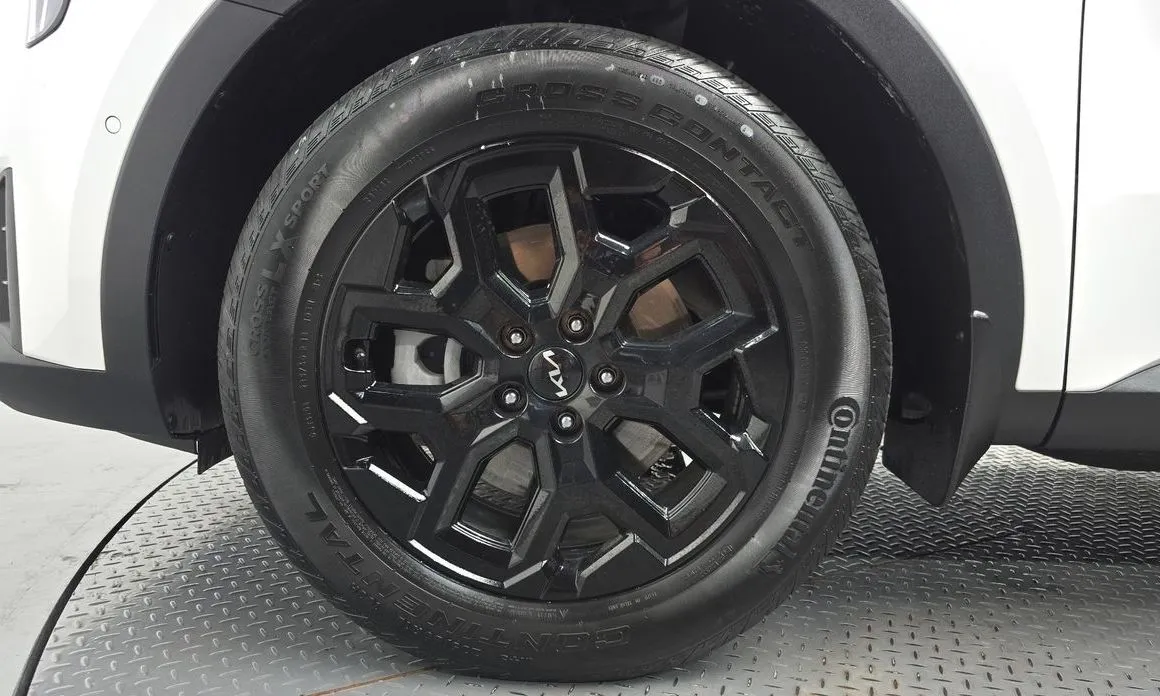 Kia Sorento — фото 4