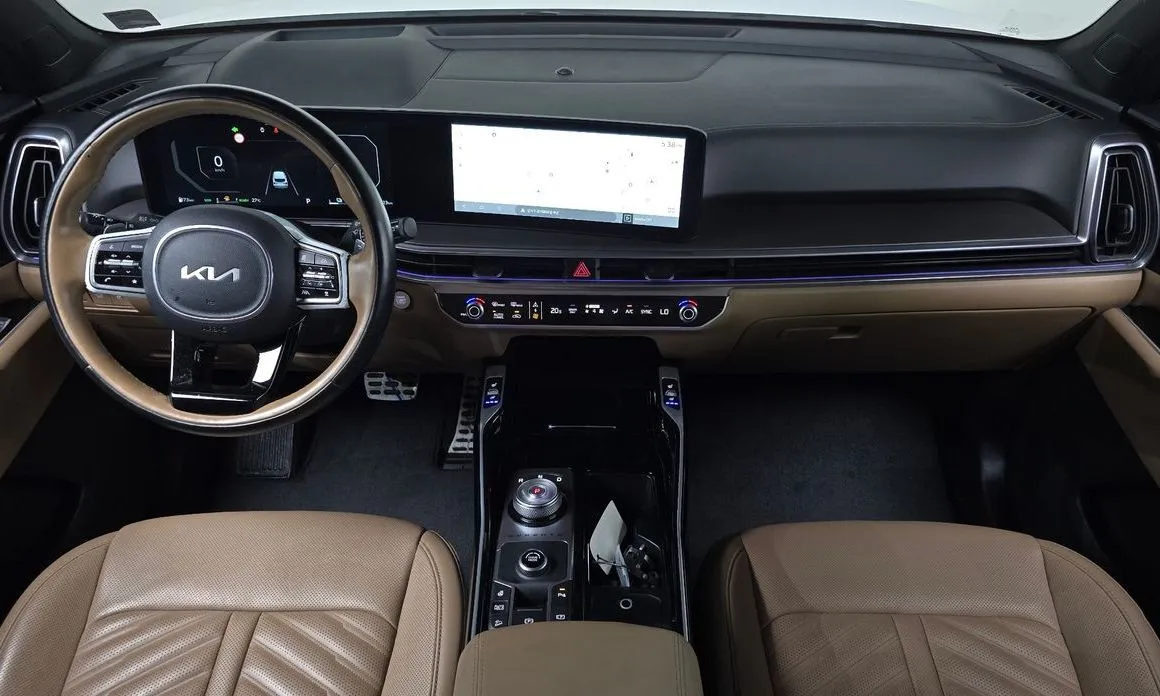Kia Sorento — фото 9