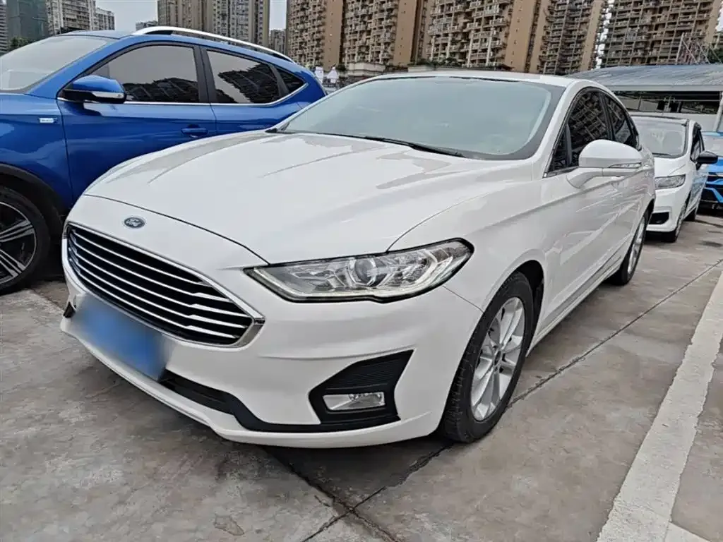 Ford Mondeo — фото 10