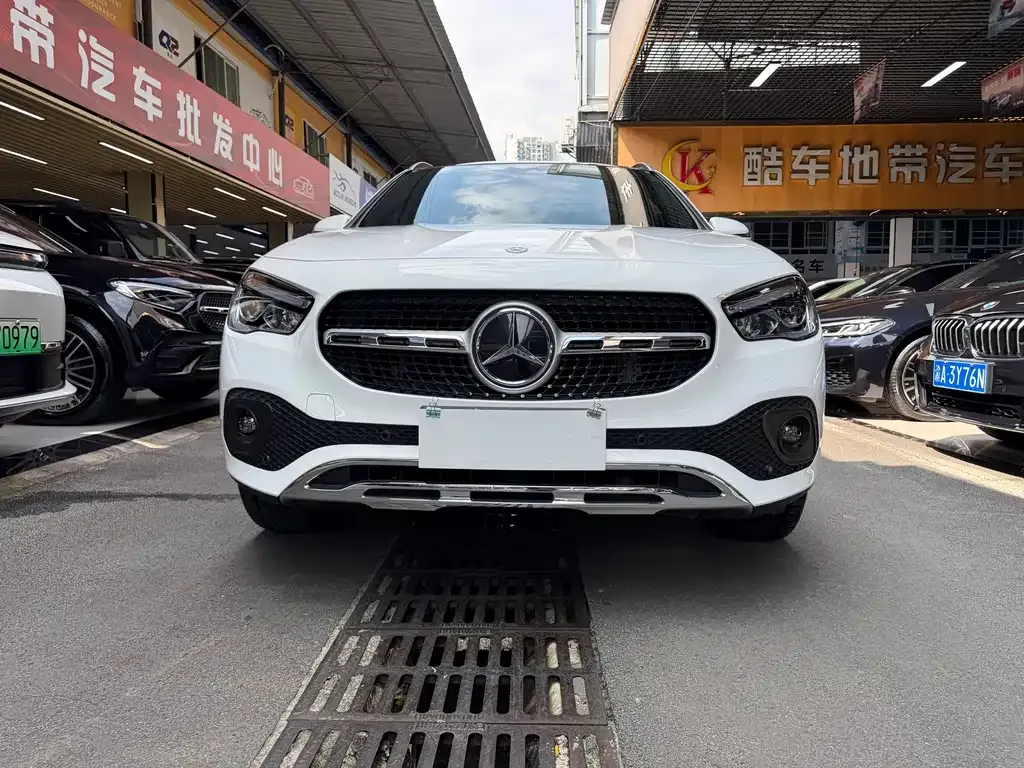 Mercedes-Benz GLA 2023 из CN, фото 4