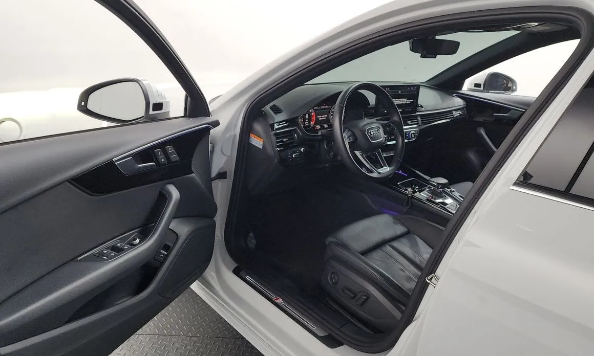 Audi A4 2021 из KR, фото 9