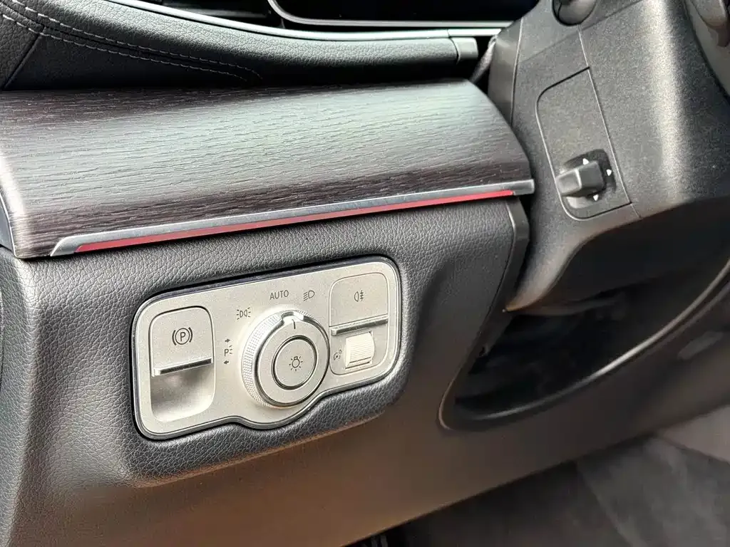 Mercedes-Benz GLS — фото 3