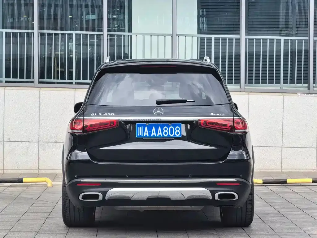 Mercedes-Benz GLS — фото 9