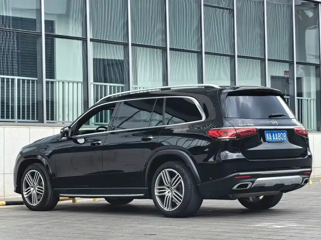 Mercedes-Benz GLS — фото 7