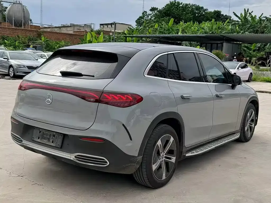 Mercedes-Benz EQE SUV 2024 из CN, фото 6