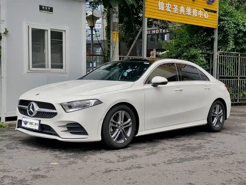 Mercedes-Benz A-Class — фото 1