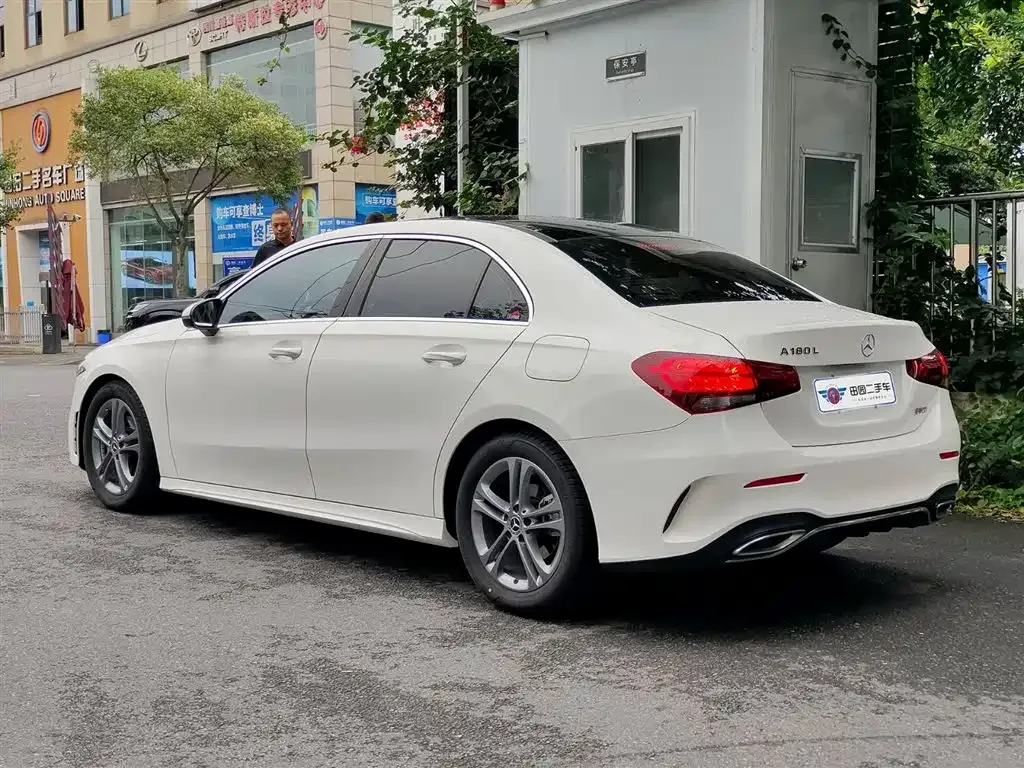 Mercedes-Benz A-Class — фото 8