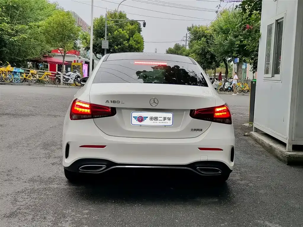 Mercedes-Benz A-Class — фото 10