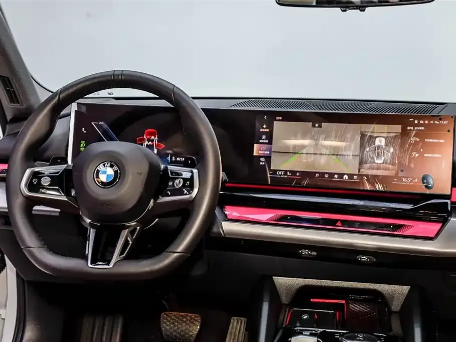 BMW 5 Series — фото 10