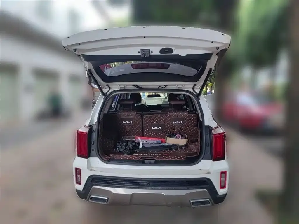 Kia Sportage — фото 8