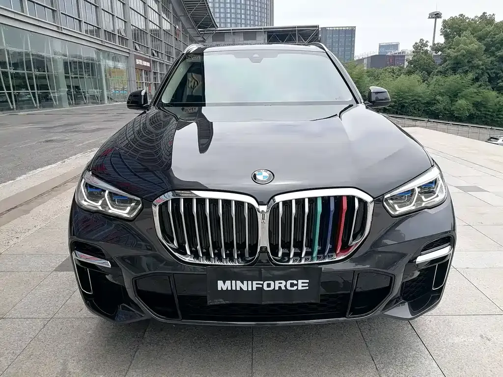 BMW X5 2022 из CN, фото 2